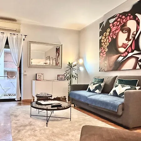 Apartment Vatican Glamorous At Passeggiata Del Gelsomino - Free Parking, 4 Guests, - Jubilee Ideal Rom