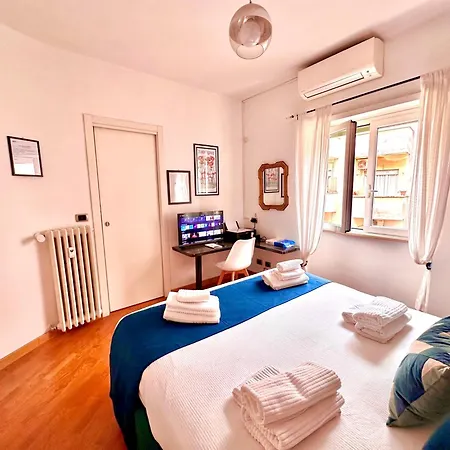 Vatican Glamorous At Passeggiata Del Gelsomino - Free Parking, 4 Guests, - Jubilee Ideal Rome